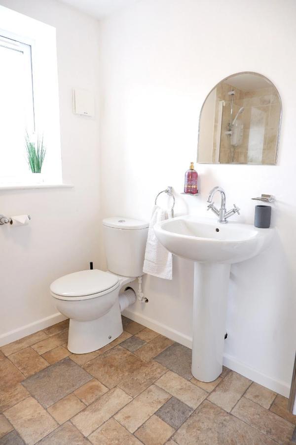 Holiday home Comfortable And Cozy 4-bedroom House Near The Hospital *